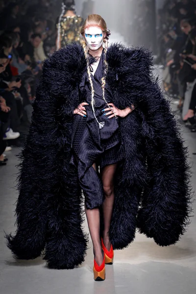 Look 47